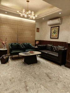 lobby21